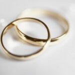 <span class="title">結婚指輪の素材｜キズに強いプラチナ結婚指輪について？</span>