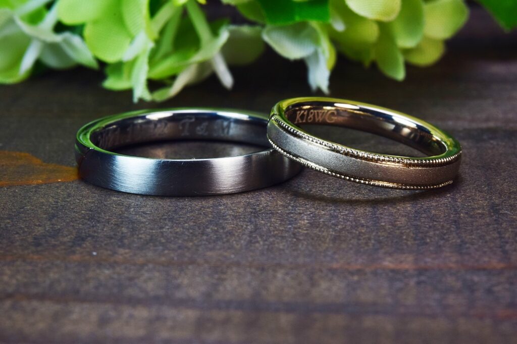 異素材結婚指輪　k18　ジルコニウム