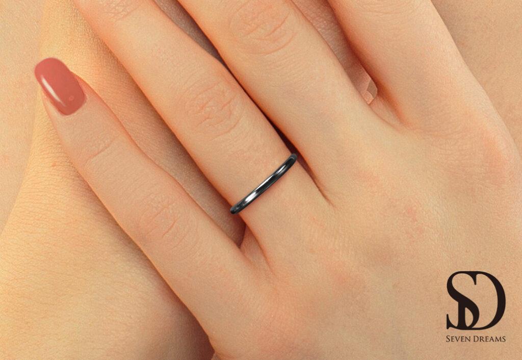 タンタル結婚指輪　手