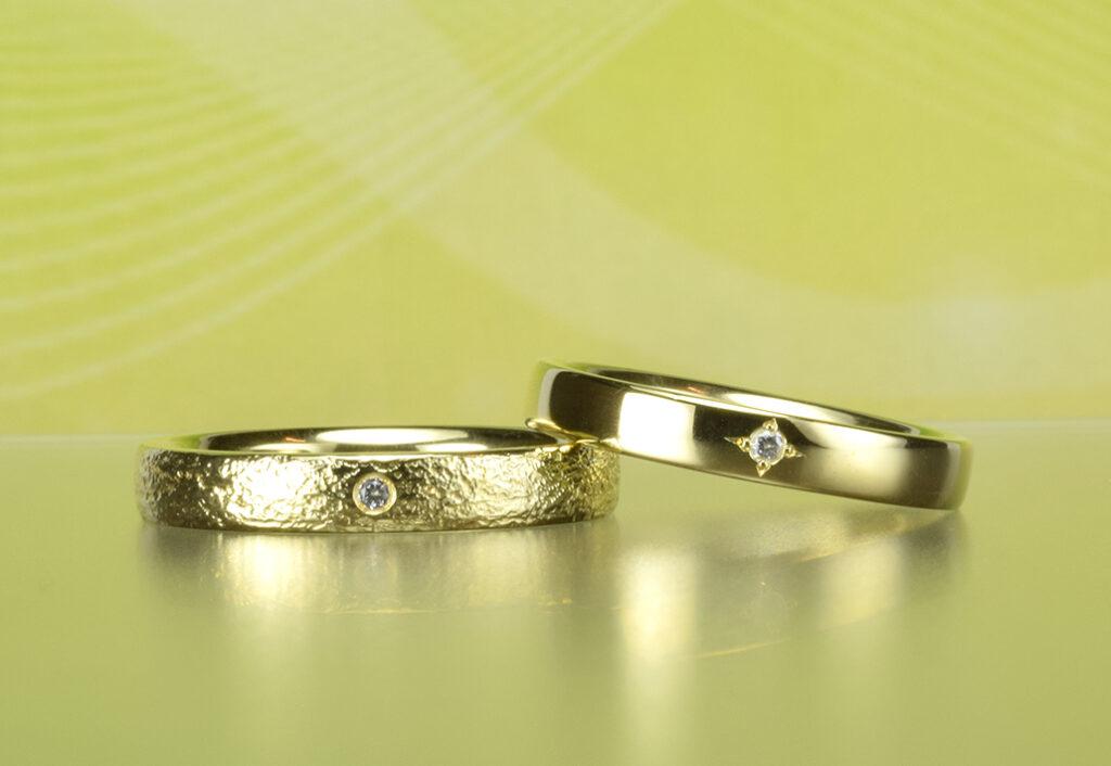 結婚指輪　和紙柄＆ブラックダイヤグリーンゴールド