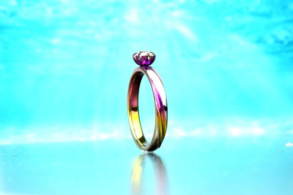 カラーリング婚約指輪