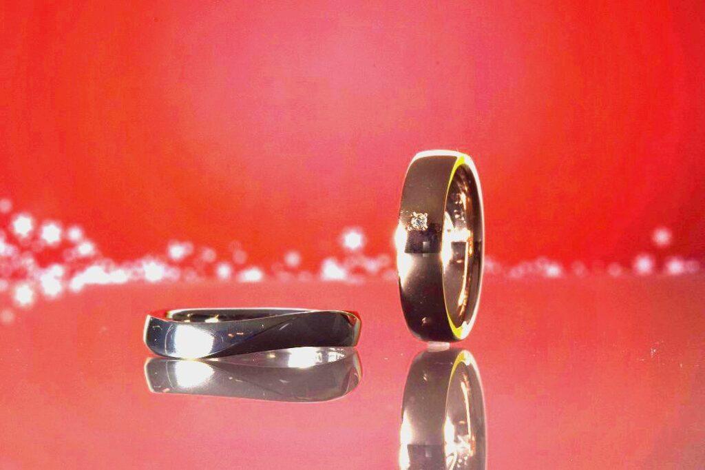 ブラック＆ピンクゴールド　結婚指輪　ジルコニウム