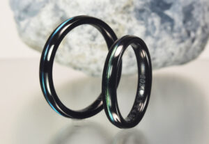 ブラックジルコ　カラーリング結婚指輪　Zr