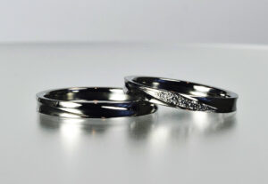 タンタル結婚指輪　フロー　ペア　さざなみ