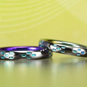 ＜四神＞ミンサー文様を四方に配置したお守りの指輪沖縄の青の海の色を指輪に発色＜金属アレルギー対応＞【MG-061】 青の結婚指輪　ミンサー