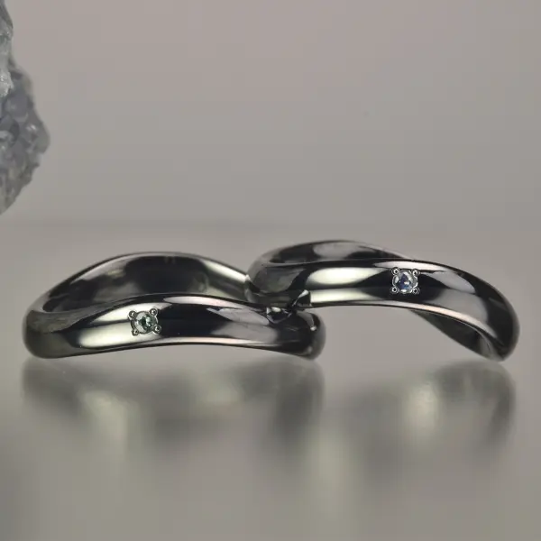 タンタルの結婚指輪