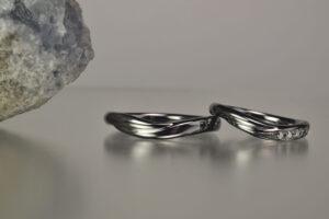 タンタル結婚指輪　ダイヤ付き　