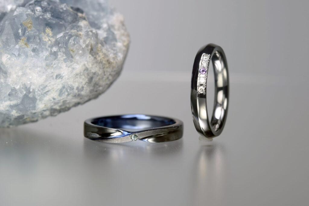 レアメタル結婚指輪の素材を比較するイメージ