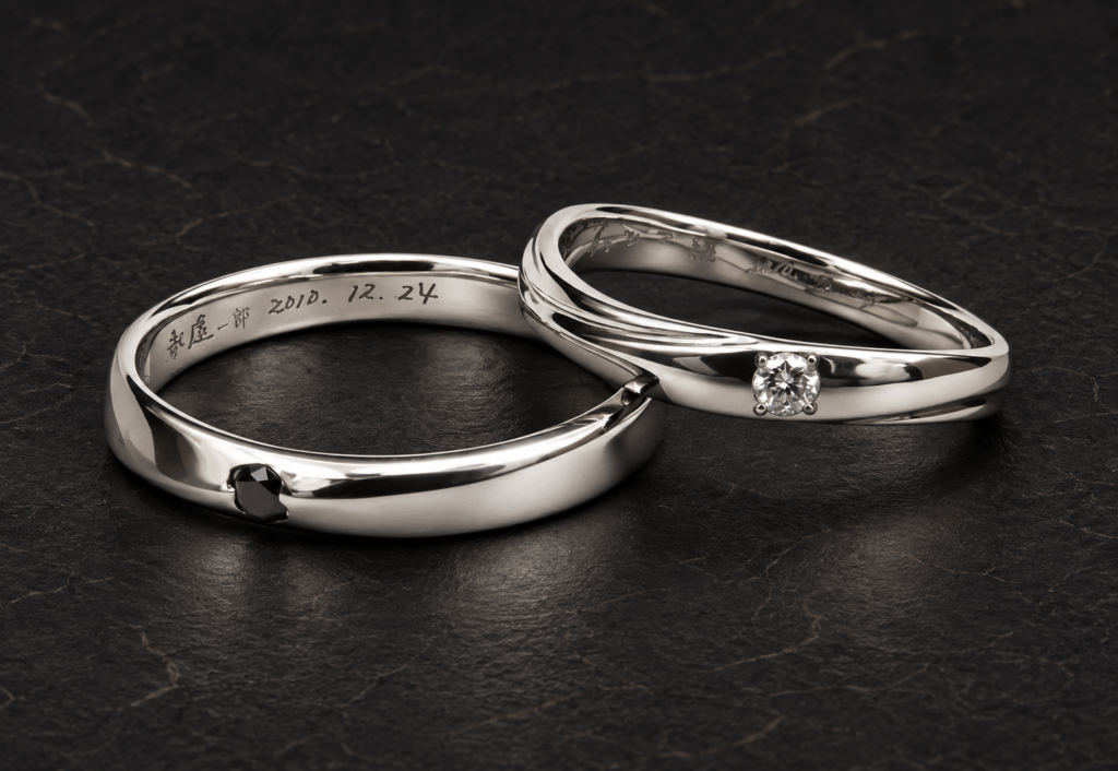 CMG-004 自筆の文字を刻んだプラチナ結婚指輪のアイキャッチ画像